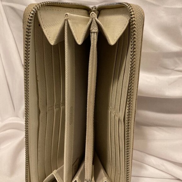 Coach Signature Leather Long Zip Around Wallet - Picture 3 of 4